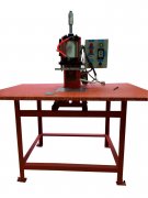 为什么超声波复合压花机冬天与夏天工作效卒差别大？