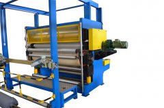 超细纤维布平板压花机的外形和特点是怎样的？